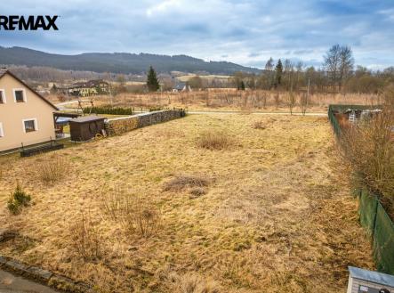 26-04-01-volary-pozemek-foto-44.jpg | Prodej - pozemek pro bydlení, 956 m²