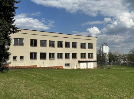 aktuální stav | Prodej - nájemní dům, 778 m²