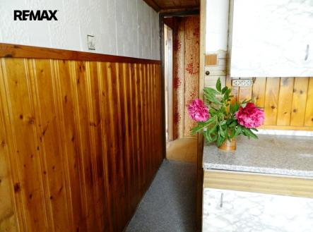 Průhled do chodby. | Prodej bytu, 2+1, 68 m²
