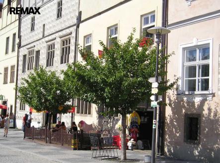 předzahrádka | Pronájem - restaurace, 374 m²