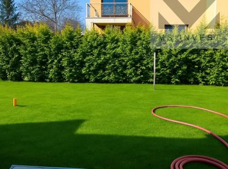 Zahrada domu F - 5.jpg | Prodej - dům/vila, 143 m²