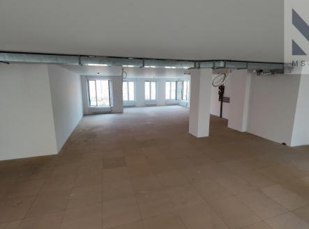 Prodej - obchodní prostor, 207 m²