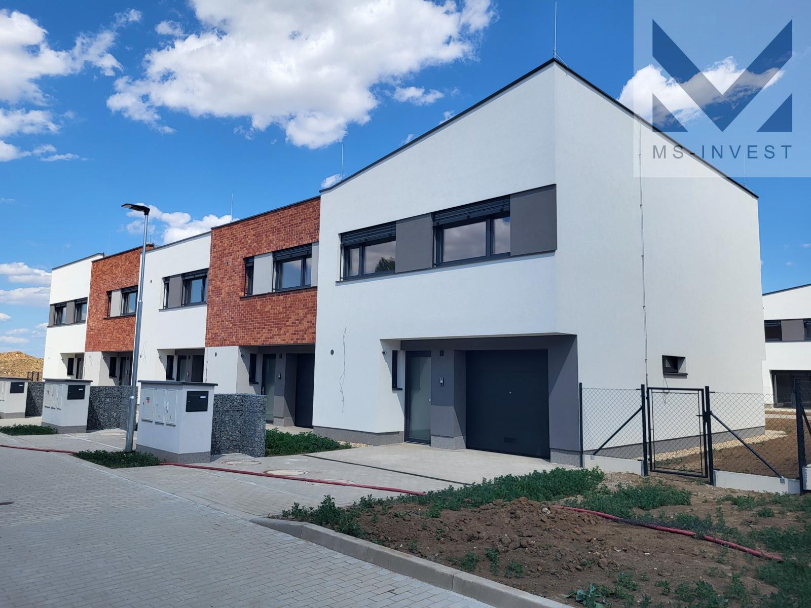 Dům D - 5 z ul. Hubačova