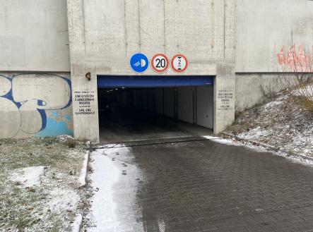 IMG_3243.JPG | Pronájem - malý objekt/garáž