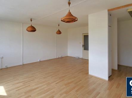 Prodej - kanceláře, 72 m²