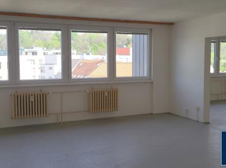 Prodej - kanceláře, 89 m²