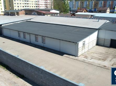 2 | Prodej - obchodní prostor, 2 200 m²