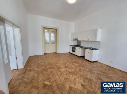 Obývák - pohled od okna | Pronájem bytu, 2+kk, 59 m²