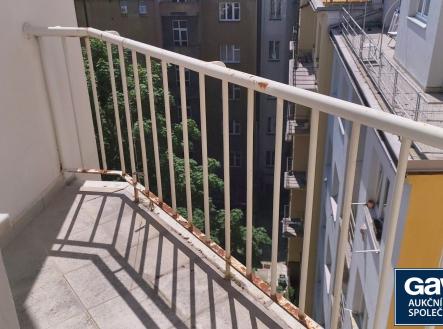 Balkón | Pronájem bytu, 1+1, 40 m²