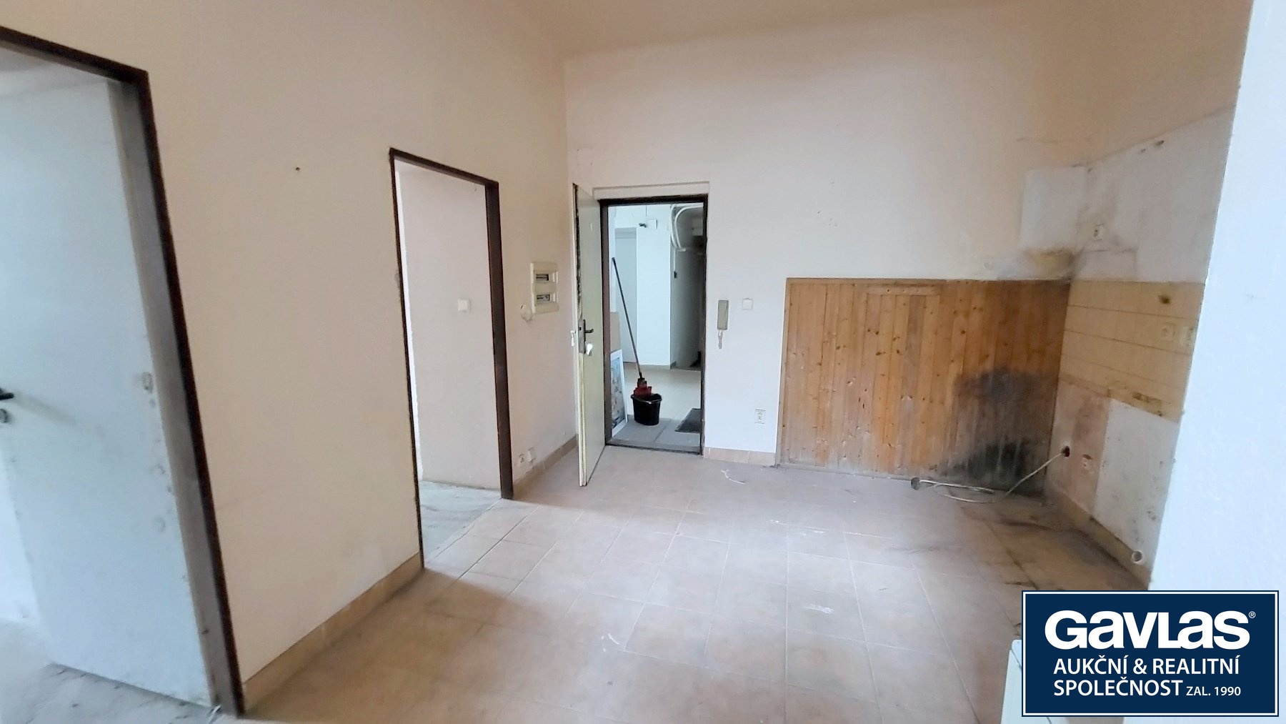 předsíň  - pohled ke vstupu