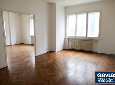 Obývací pokoj - pohled od vstupu | Pronájem bytu, 3+1, 110 m²