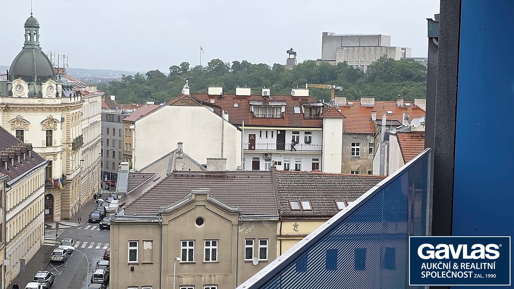 Lodžie . výhled na sever k Vítkovu