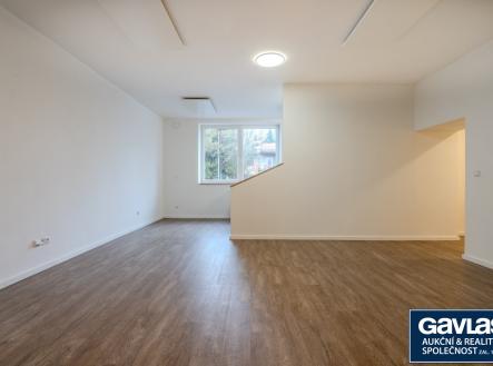 Be╠îla╠ü_byt_14_foto_final_-10 | Prodej bytu, 1+1, 63 m²