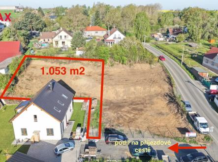 Prodej - pozemek pro bydlení, 1 053 m² obrázek