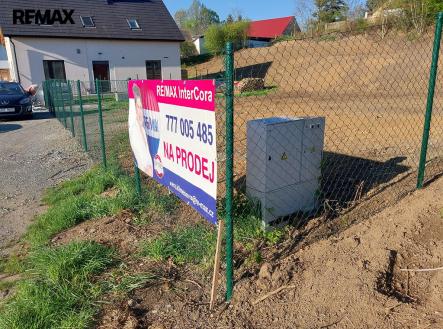 photo-2025-04-28-08-07-07.jpg | Prodej - pozemek pro bydlení, 1 053 m²
