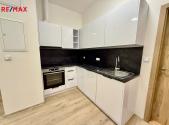 Pronájem bytu, 2+1, 66 m²