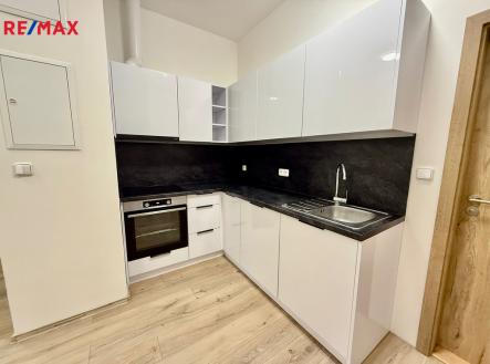Pronájem bytu, 2+1, 66 m² obrázek