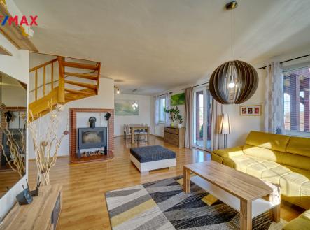 spodní patro 1 | Prodej - dům/vila, 194 m²