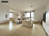 Pronájem bytu, 3+kk, 103 m²
