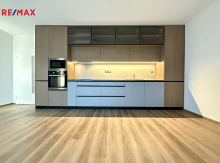 img-8173.jpeg | Pronájem bytu, 2+kk, 58 m²