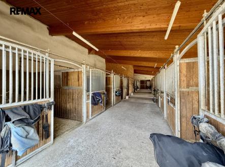 img-4332.jpeg | Prodej - zemědělský objekt, 164 000 m²