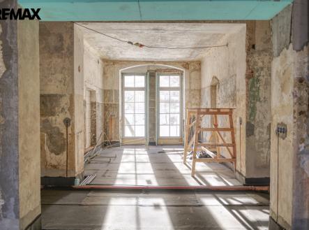 Budoucí kuchyň a jídelna | Prodej - hotel, 273 m²