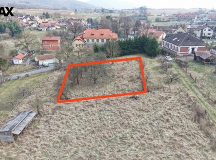 whatsapp-image-2026-03-18-at-20.00.40-1.jpeg | Prodej - pozemek pro bydlení, 880 m²