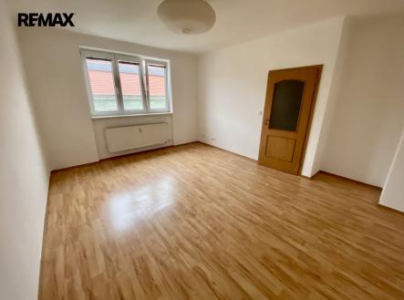 img-2542.jpeg | Pronájem bytu, 1+kk, 29 m²