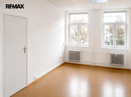 677aaf6b-e677-4989-a25d-dd92283a0e37.png | Pronájem - kanceláře, 36 m²