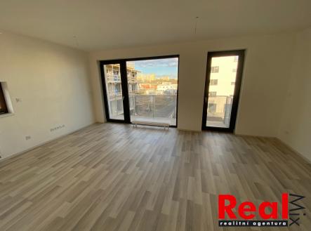 IMG-6121 | Pronájem bytu, 1+kk, 44 m²