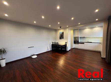 C67B4E07-9DC8-4FC7-8798-541EED9DDCD4 | Pronájem bytu, 3+kk, 67 m²