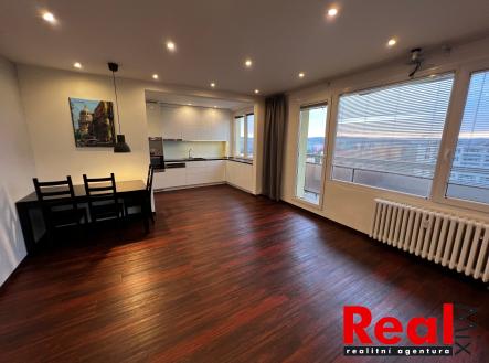 AE57A8FB-9682-4E9B-922E-155092BE6192 | Pronájem bytu, 3+kk, 67 m²