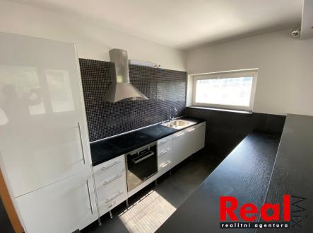 IMG-8367 | Prodej bytu, 3+kk, 92 m²