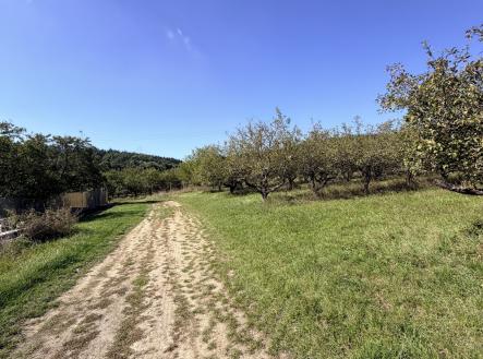 IMG_0113 | Prodej - pozemek pro bydlení, 1 043 m²