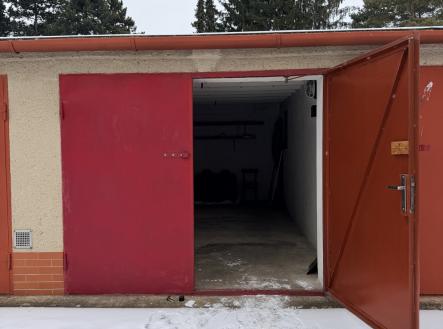 IMG_2367 | Prodej - malý objekt/garáž