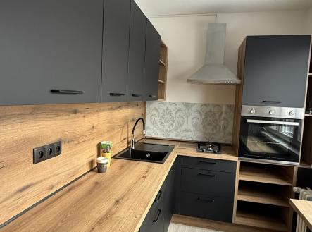 IMG_8041 | Pronájem bytu, 2+1, 60 m²