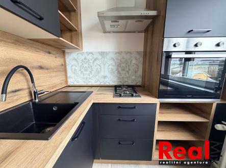 IMG_4780 | Pronájem bytu, 2+1, 60 m²