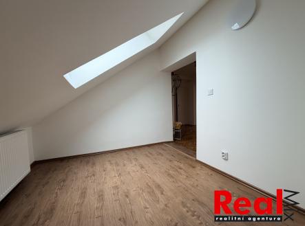 IMG_3086 | Pronájem bytu, 3+kk, 65 m²