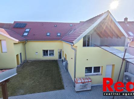IMG_20260424_074910 | Pronájem bytu, 4+kk, 97 m²
