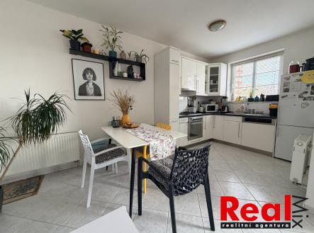 IMG_4363 | Prodej bytu, 2+kk, 99 m²