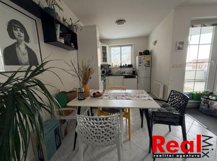 IMG_4367 | Prodej bytu, 2+kk, 94 m²