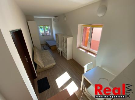 IMG-7598 | Pronájem bytu, 1+kk, 30 m²