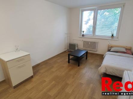 1 | Pronájem bytu, 1+kk, 28 m²