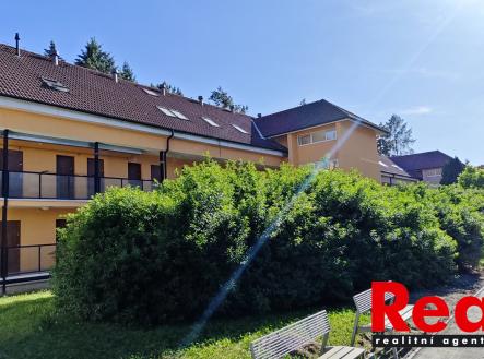 8 | Pronájem bytu, 1+kk, 28 m²
