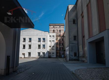 foto: 1 | Pronájem - komerční objekt, sklad, 750 m²