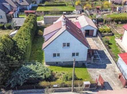 . | Prodej - dům/vila, 298 m²