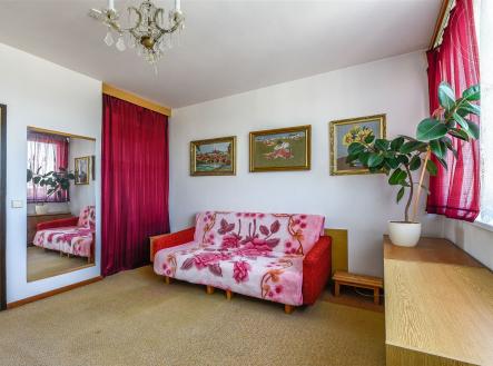 . | Pronájem bytu, 2+kk, 48 m²