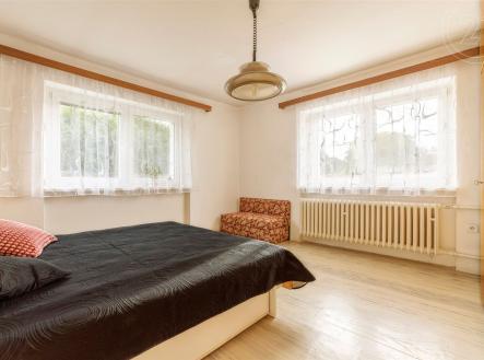 . | Prodej - obchodní prostor, 129 m²