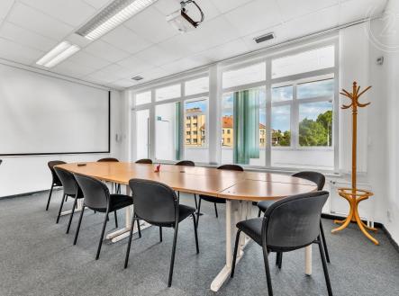 . | Pronájem - kanceláře, 180 m²