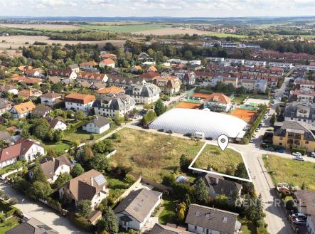 . | Prodej - pozemek pro bydlení, 658 m²